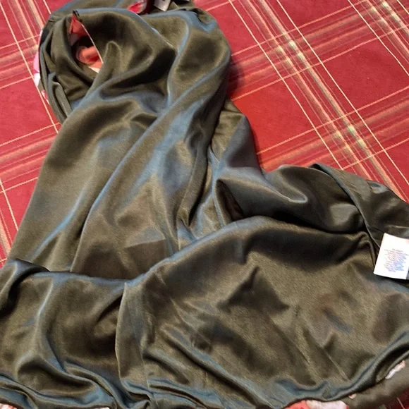 Women’s Liz Claiborne Collection Sleeveless Blouse XL NWT Tuscan Olive M #50 - Picture 12 of 17